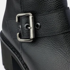 Ankle boot