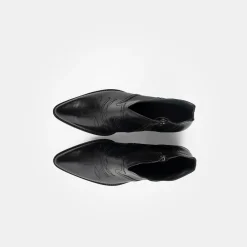 Ankle boot