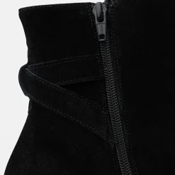 Ankle boot
