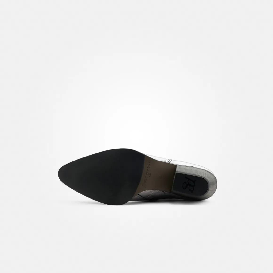 Ankle boot