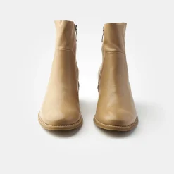 Ankle boot