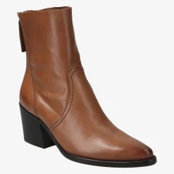 Ankle boot