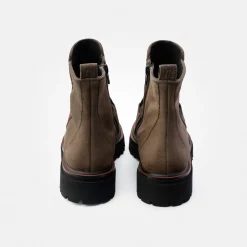 Ankle boot
