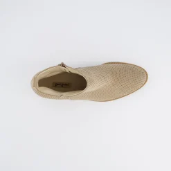 Ankle boot
