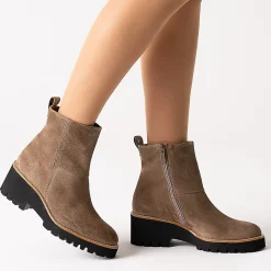 Ankle boot
