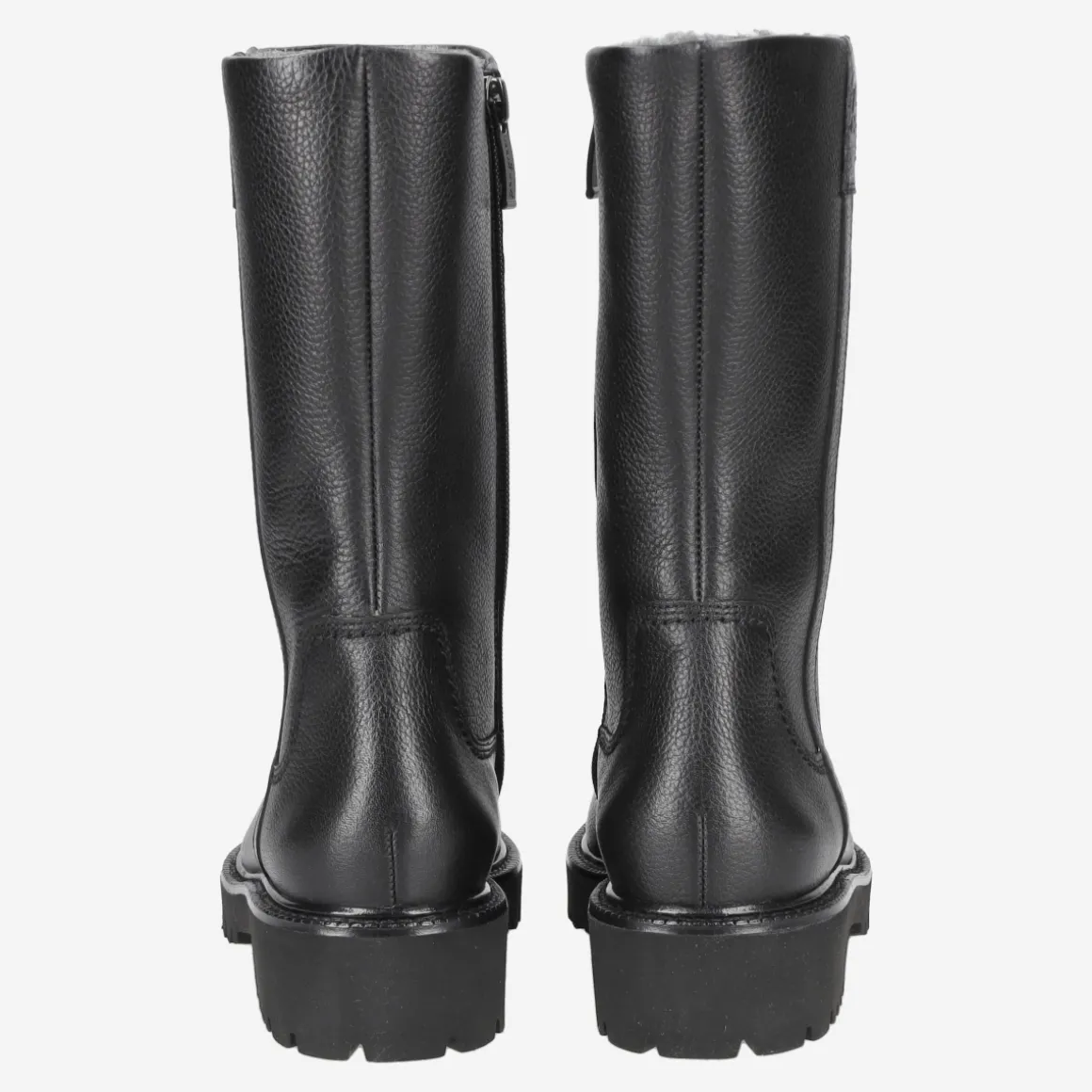 Boots with warm lining