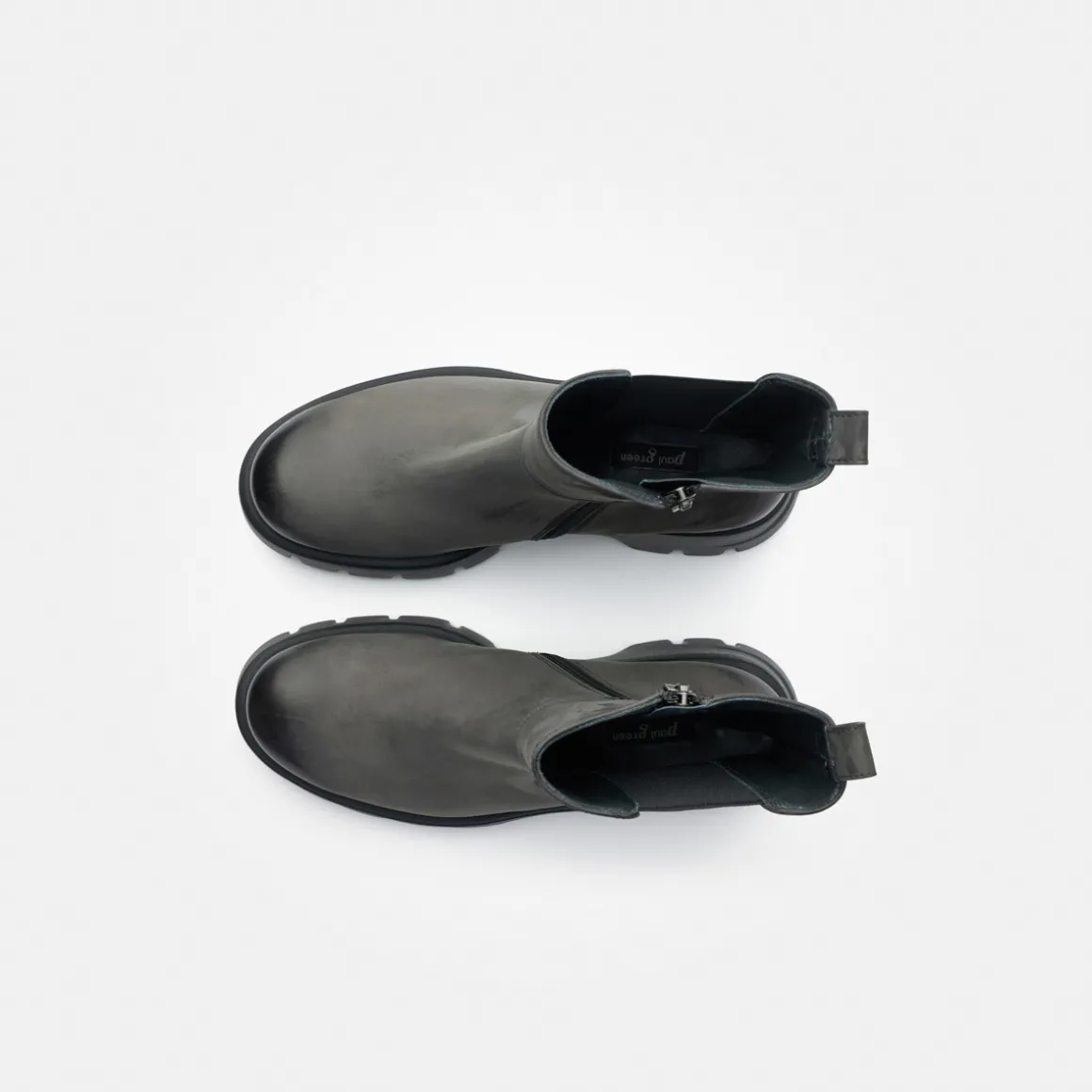 Chelsea boots