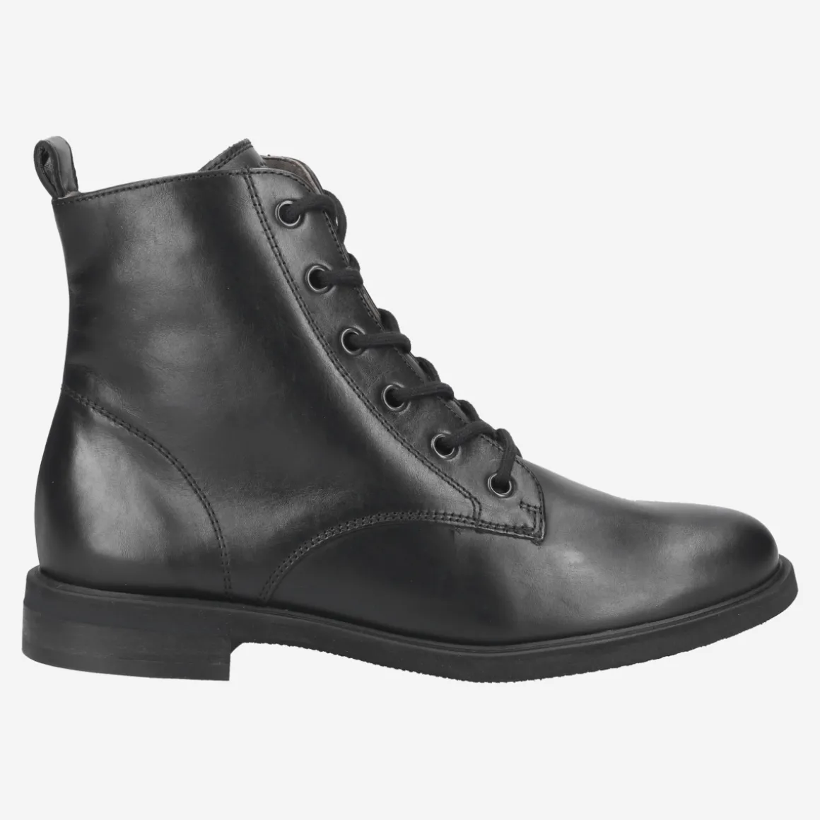 Lace-up ankle boot