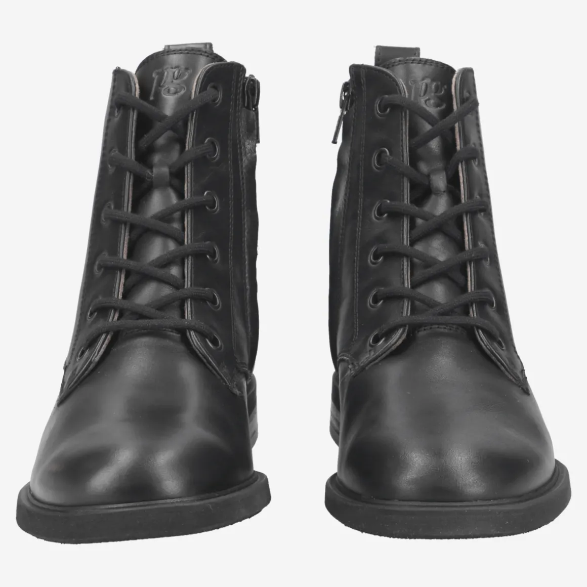 Lace-up ankle boot