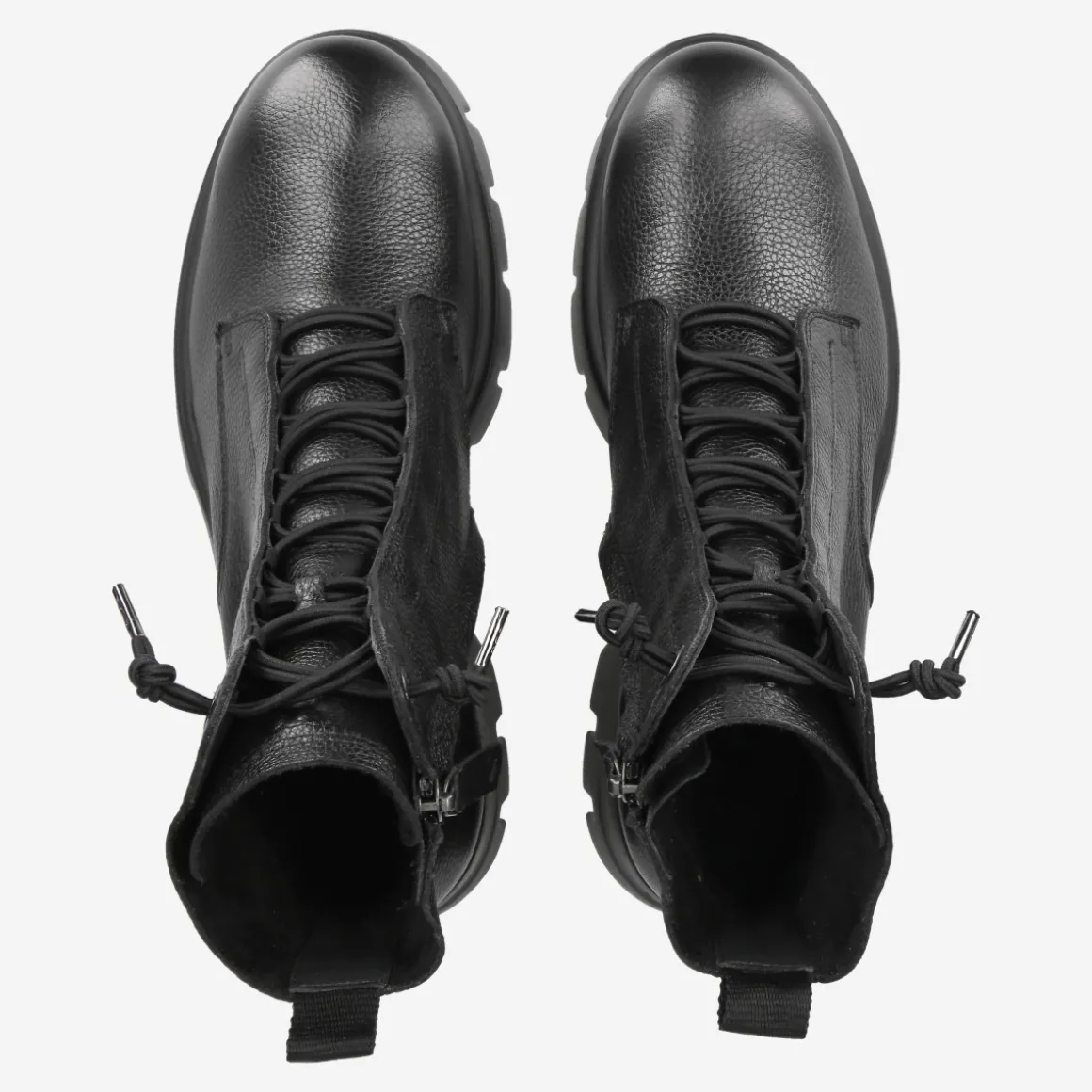 Lace-up ankle boot