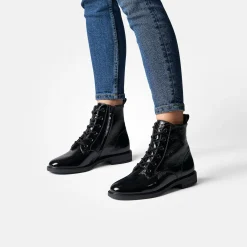Lace-up ankle boot