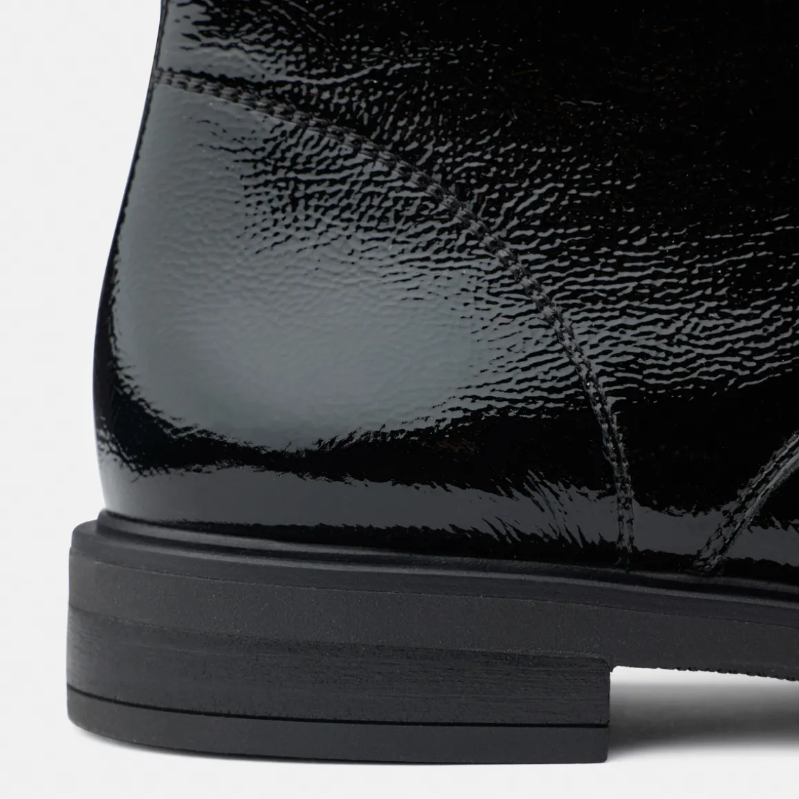 Lace-up ankle boot
