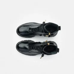 Lace-up ankle boot