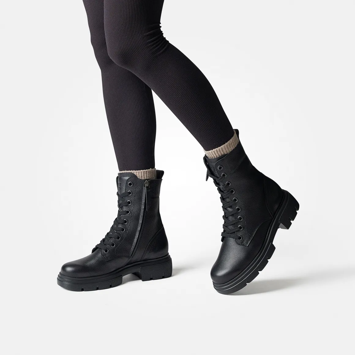 Lace-up bootie