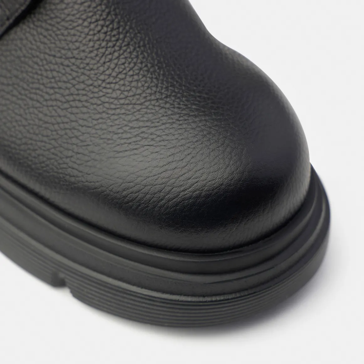 Lace-up bootie