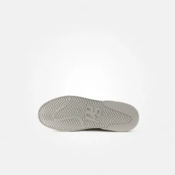 Pauls with removable footbed