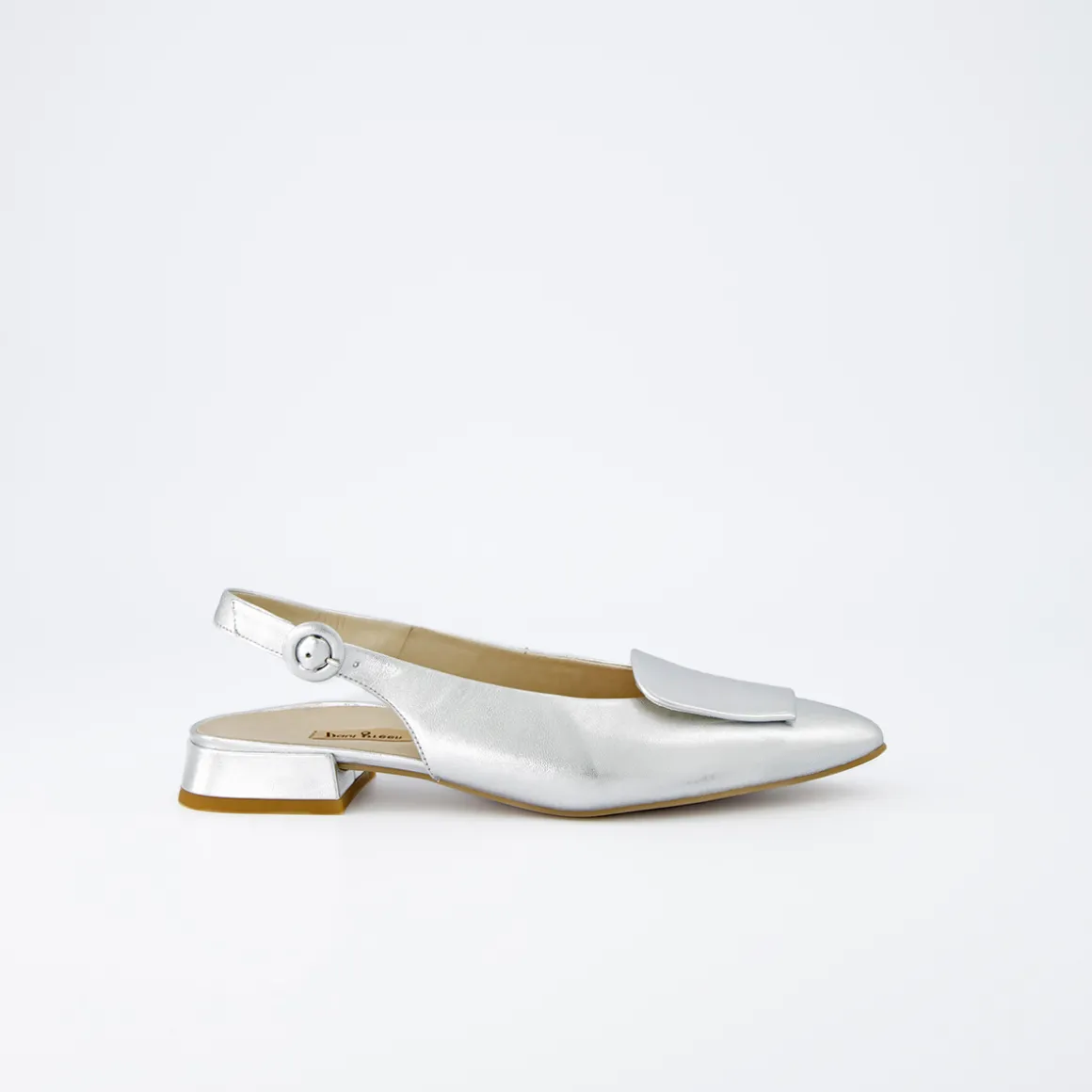 Sandal