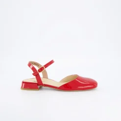 Sandal