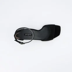 Sandal