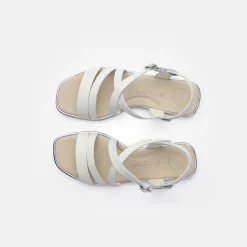 Sandal