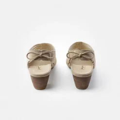 Sandal