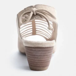 Sandal