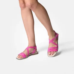 Sandal