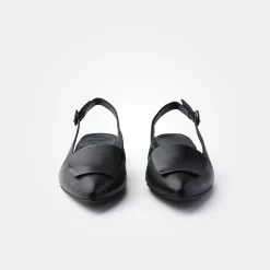 Sling sandal