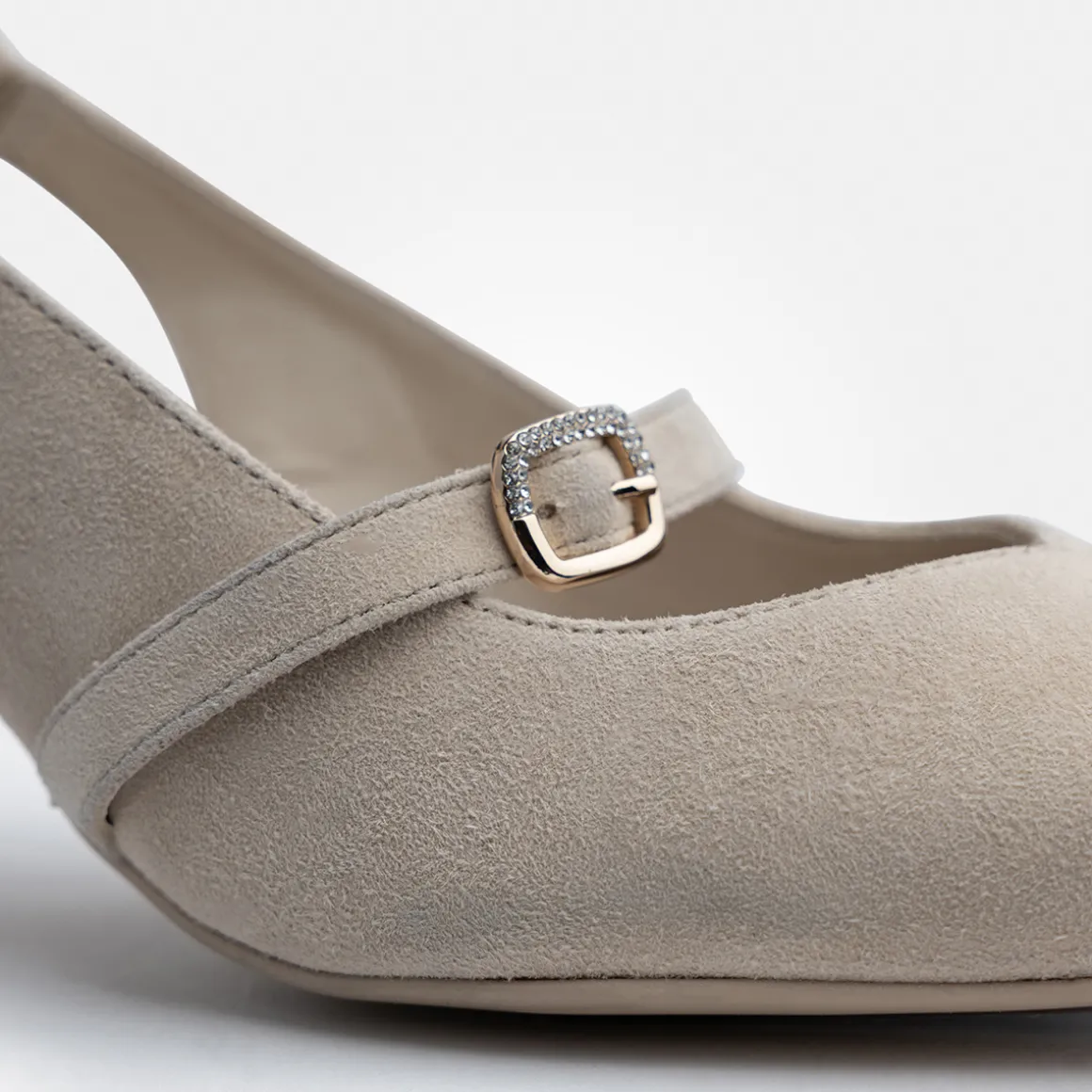 Sling sandal