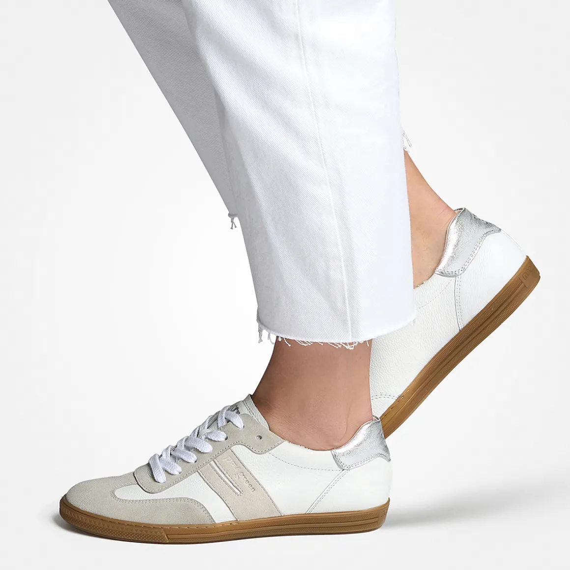 Sneaker