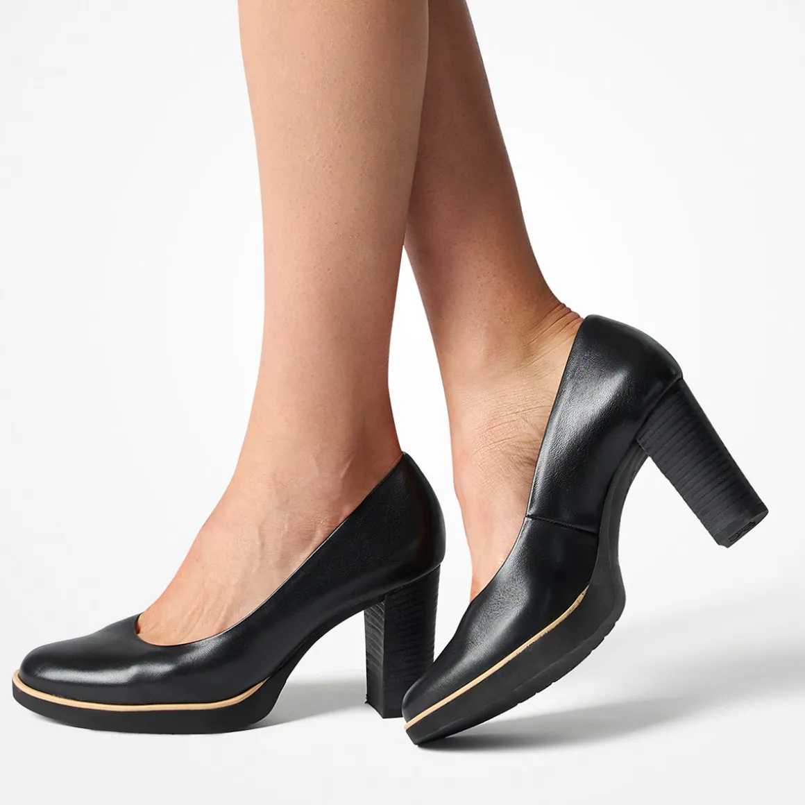 SUPER SOFT platform pumps