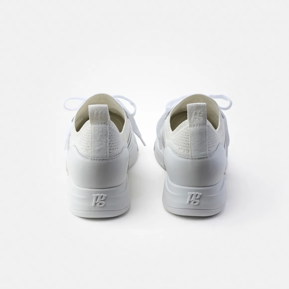 SUPER SOFT sneaker with removable footbed