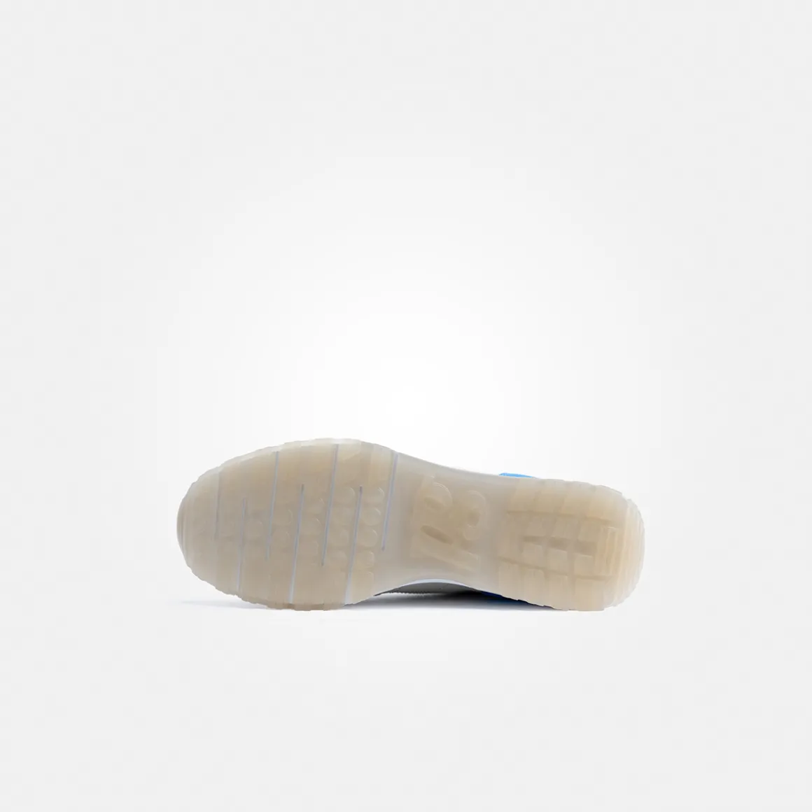 SUPER SOFT sneaker with removable footbed