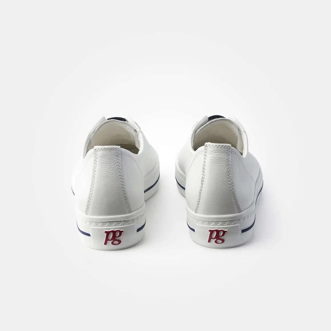 SUPER SOFTE Slip-On Pauls