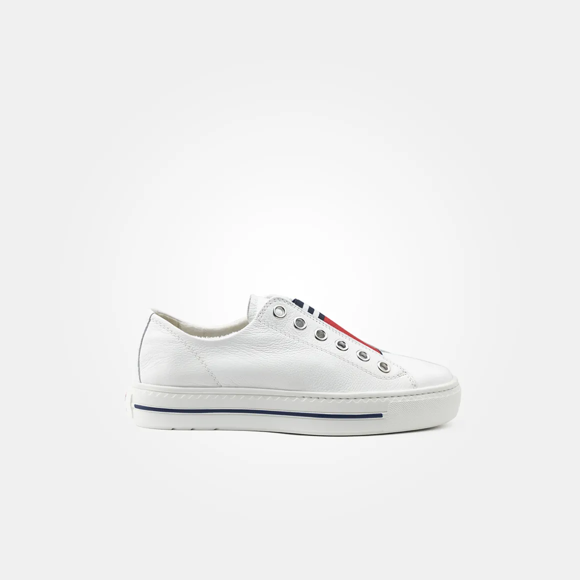 SUPER SOFTE Slip-On Pauls